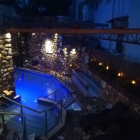 9 Queens Spa Hotel Loutra Edipsou  Ngoại thất bức ảnh