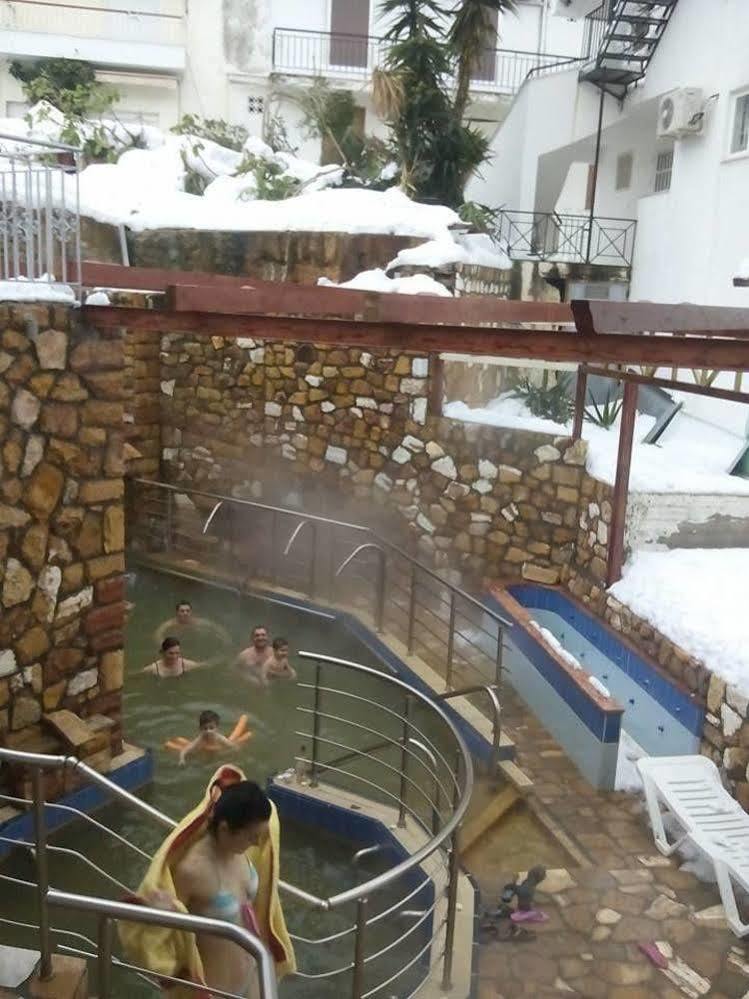 9 Queens Spa Hotel Loutra Edipsou  Ngoại thất bức ảnh